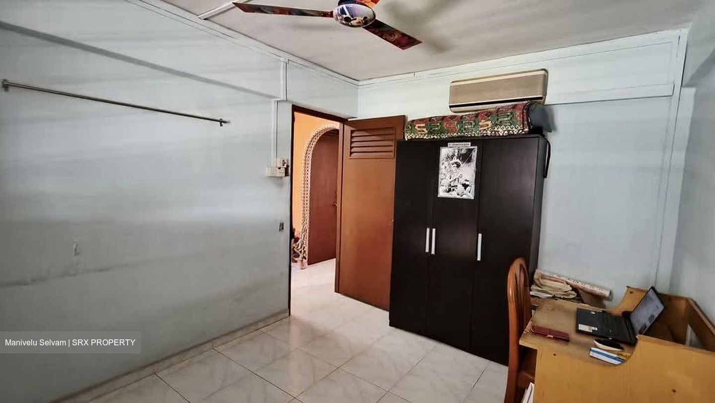 Blk 243 Jurong East Street 24 (Jurong East), HDB 3 Rooms #596351071